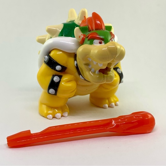 Nintendo Super Mario Brothers Bowser Shoots Fireball McDonalds Happy Meal 2017 - Picture 11 of 11